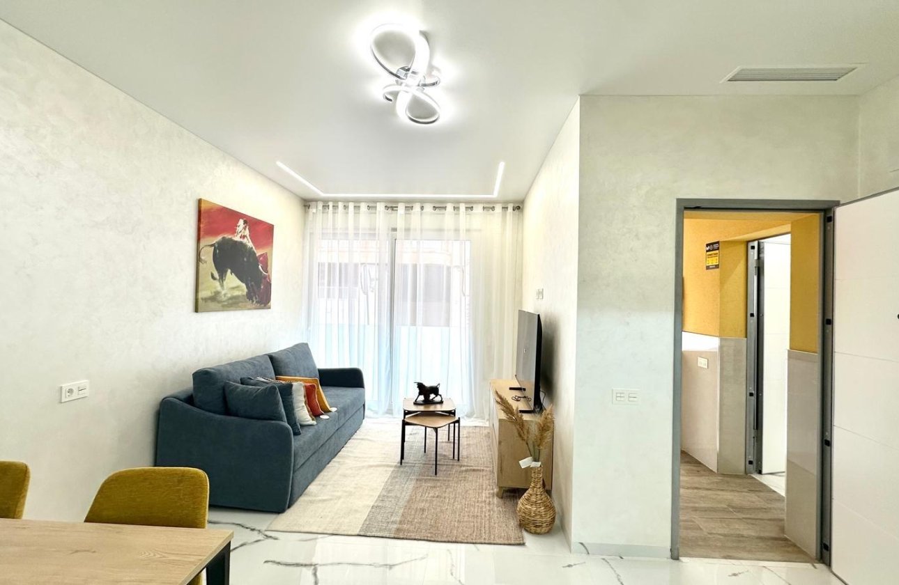 Revente - Appartement -
Torrevieja - Playa del Cura