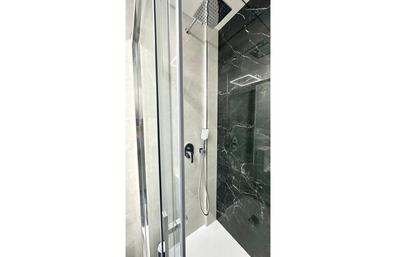 Revente - Appartement -
Torrevieja - Playa del Cura