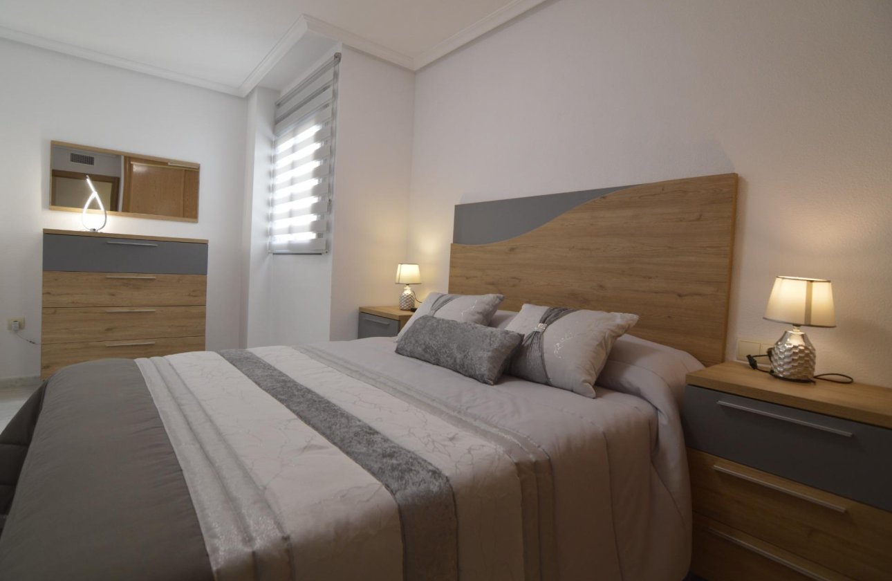 Revente - Appartement -
Torrevieja - Playa del Cura