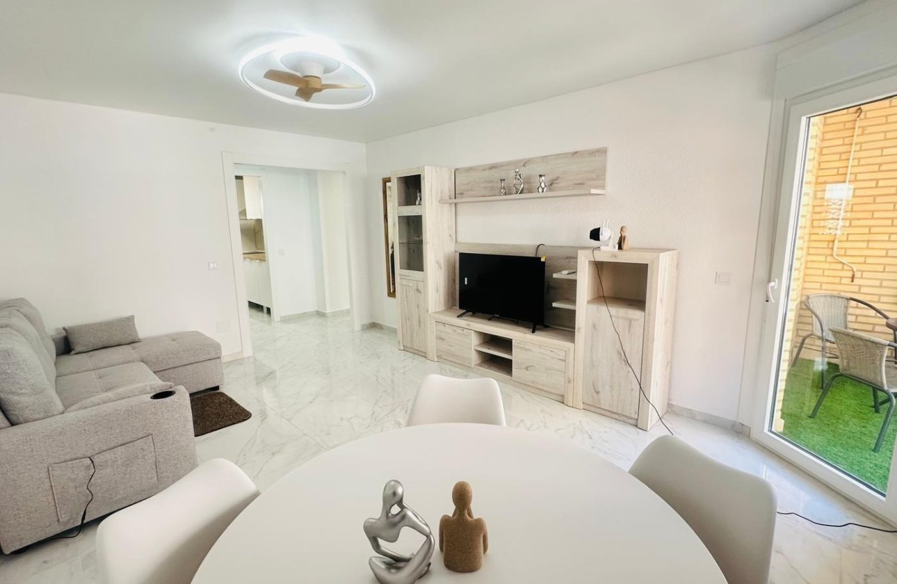 Revente - Appartement -
Torrevieja - Playa del Cura