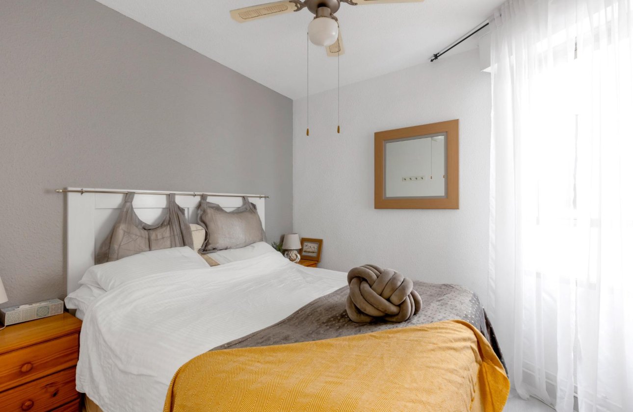 Revente - Appartement -
Torrevieja - Playa del Cura