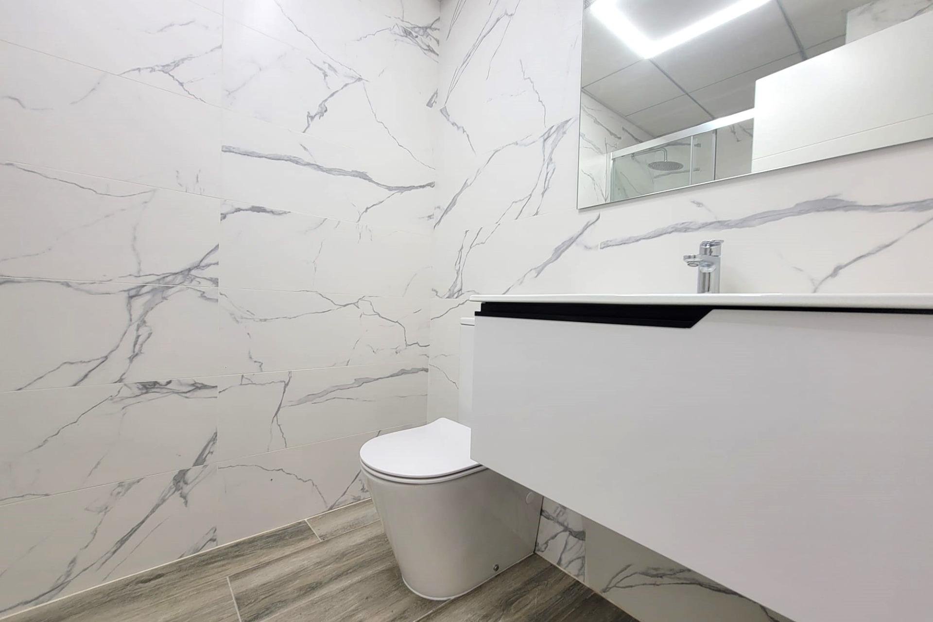 Revente - Appartement -
Torrevieja - Playa del Cura