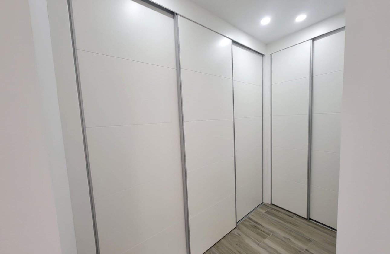 Revente - Appartement -
Torrevieja - Playa del Cura