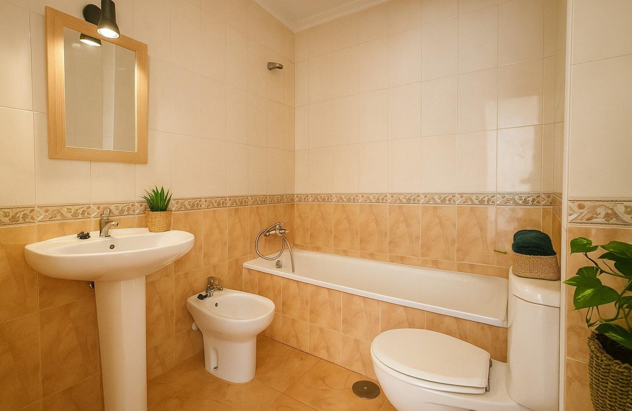 Revente - Appartement -
Torrevieja - Playa del Cura