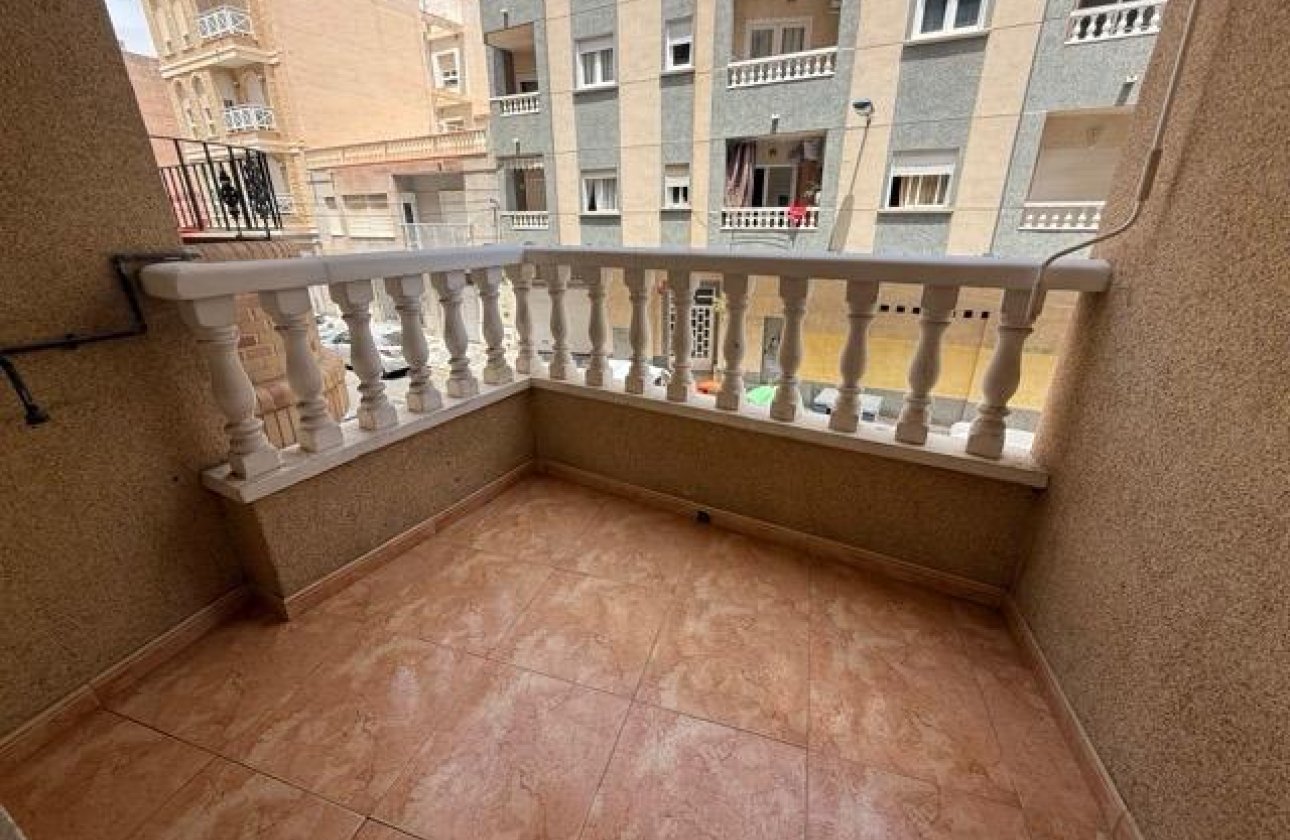 Revente - Appartement -
Torrevieja - Playa del Cura