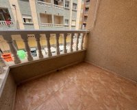 Revente - Appartement -
Torrevieja - Playa del Cura