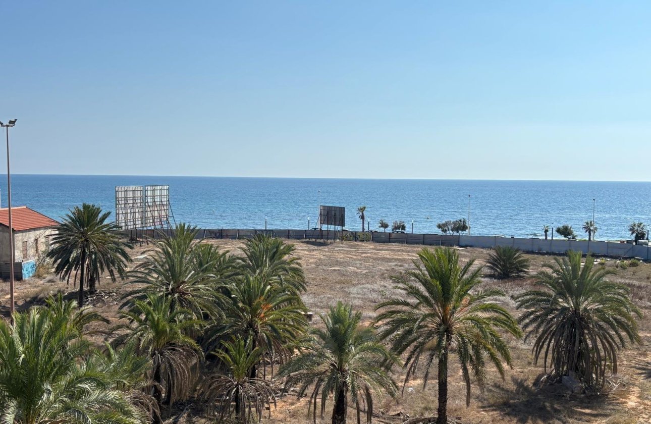 Revente - Appartement -
Torrevieja - Playa del Cura