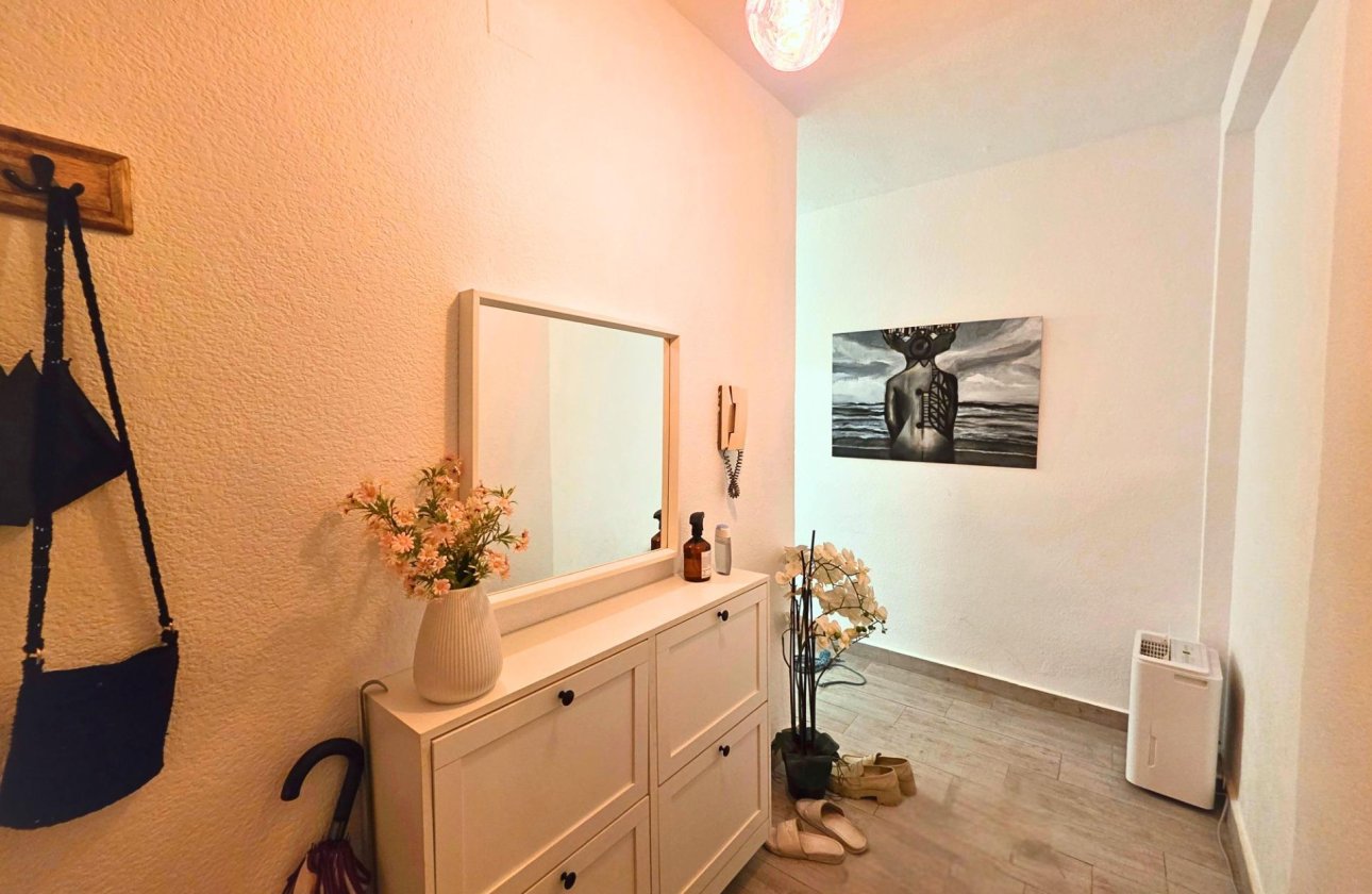 Revente - Appartement -
Torrevieja - Playa del Cura