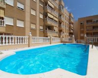 Revente - Appartement -
Torrevieja - Playa del Cura