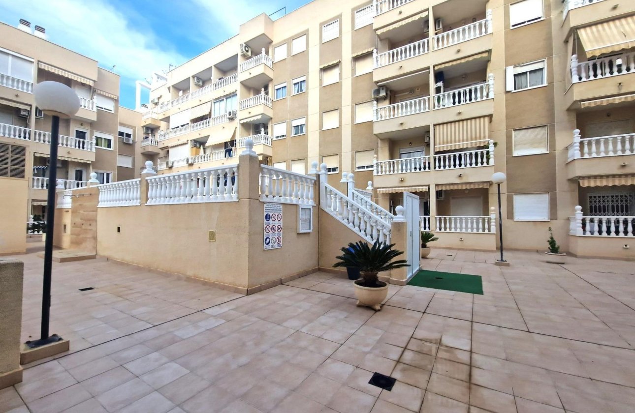 Revente - Appartement -
Torrevieja - Playa del Cura