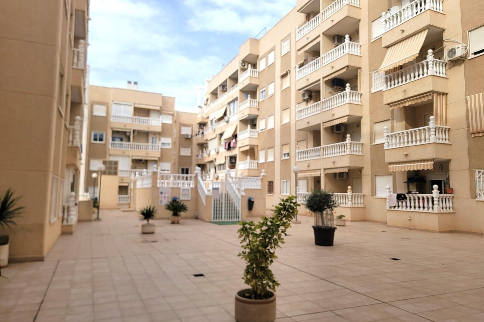 Revente - Appartement -
Torrevieja - Playa del Cura