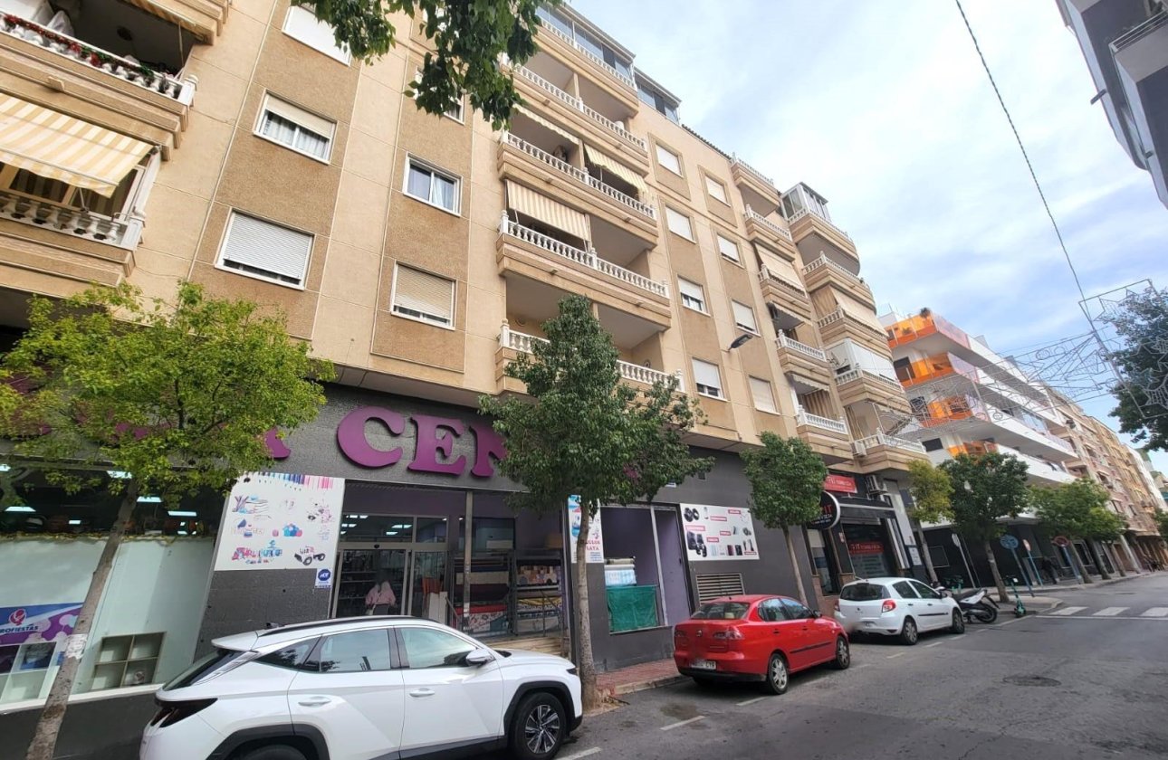 Revente - Appartement -
Torrevieja - Playa del Cura