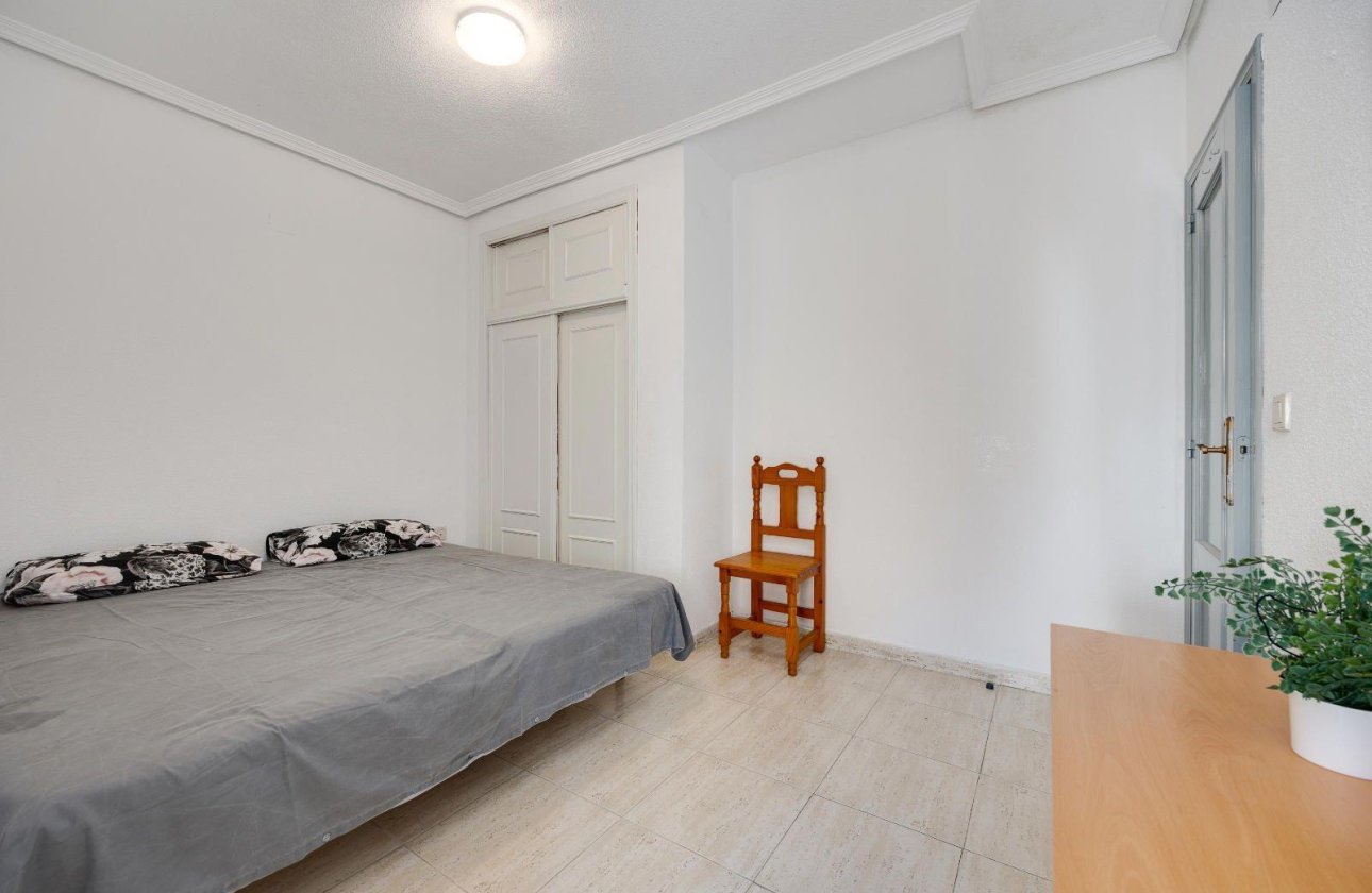 Revente - Appartement -
Torrevieja - Playa del Cura