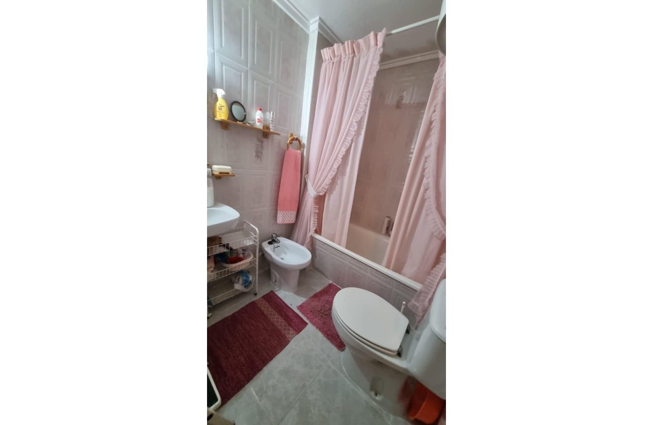 Revente - Appartement -
Torrevieja - Playa del Cura