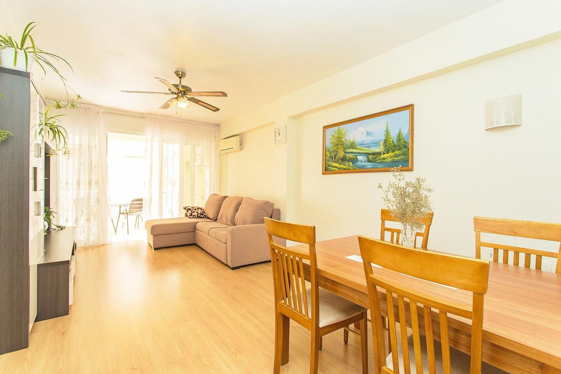 Revente - Appartement -
Torrevieja - Playa del Cura