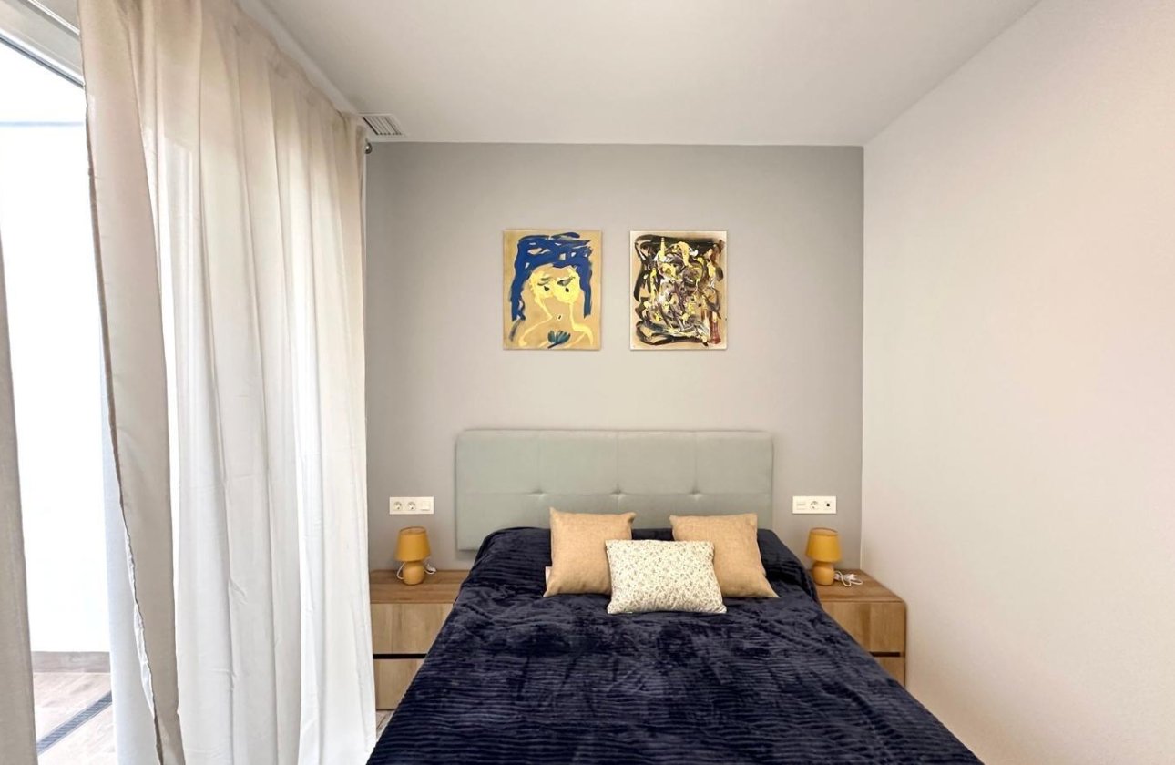 Revente - Appartement -
Torrevieja - Playa del Cura