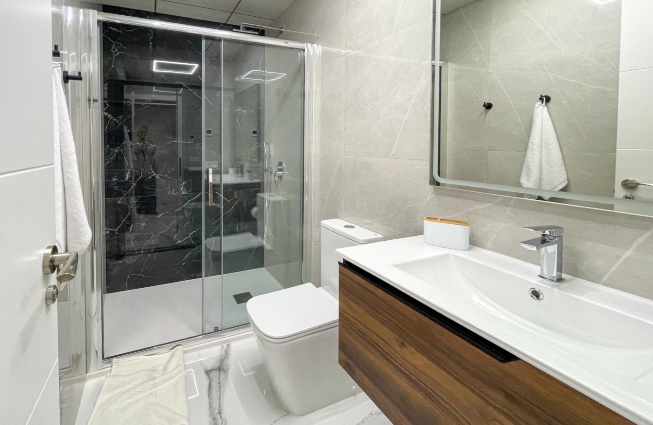 Revente - Appartement -
Torrevieja - Playa del Cura