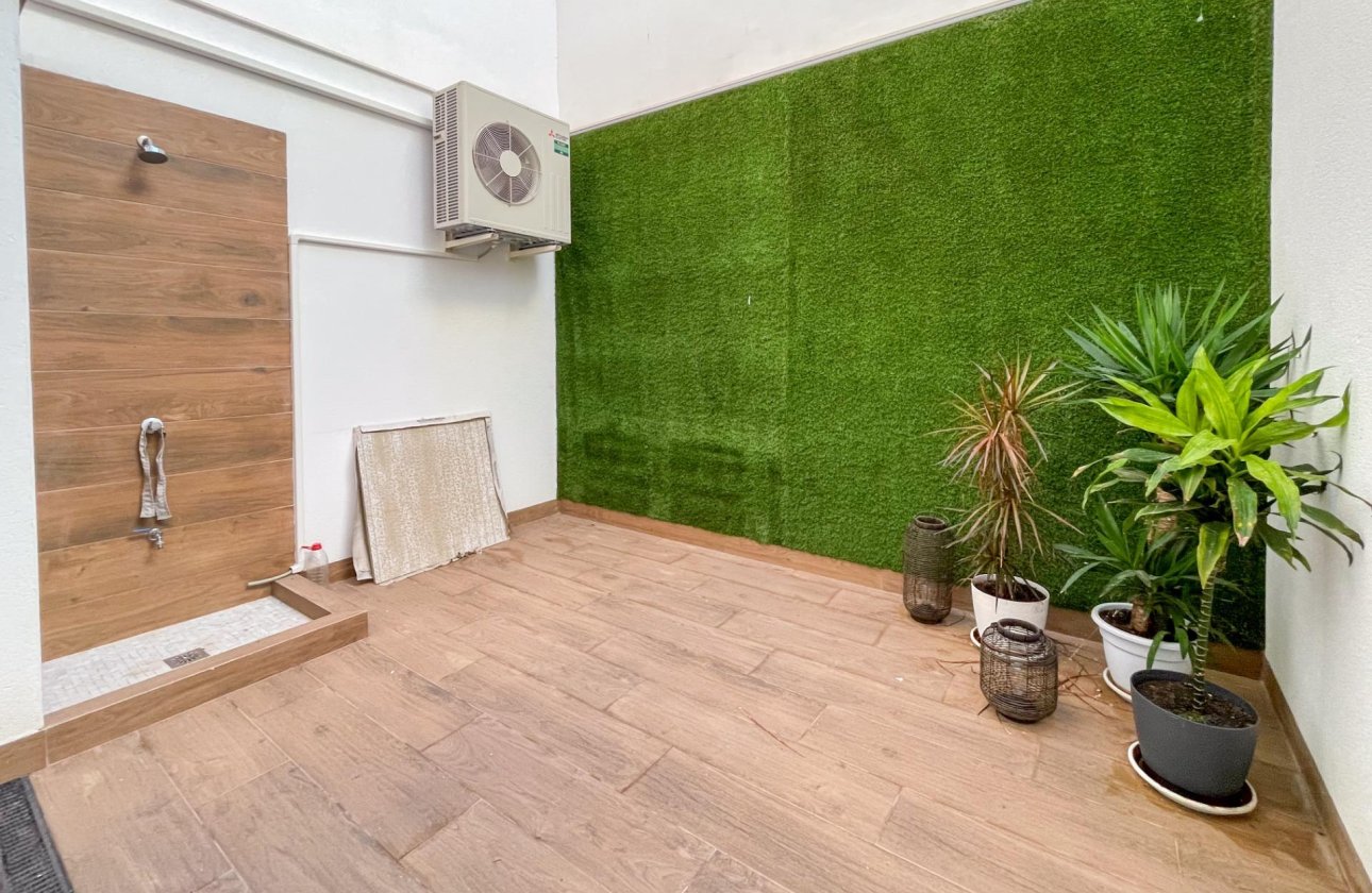 Revente - Appartement -
Torrevieja - Playa del Cura