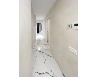 Revente - Appartement -
Torrevieja - Playa del Cura