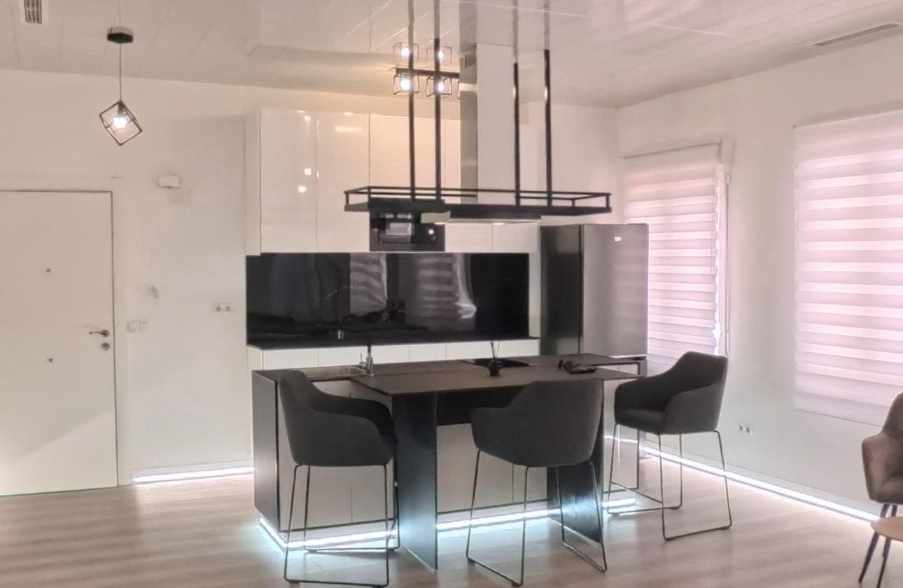 Revente - Appartement -
Torrevieja - Playa del Cura