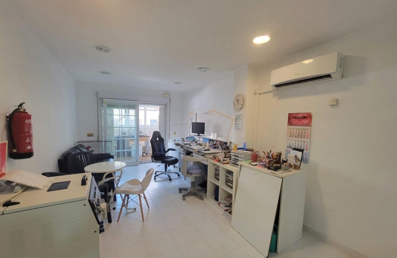 Revente - Appartement -
Torrevieja - Playa del Cura