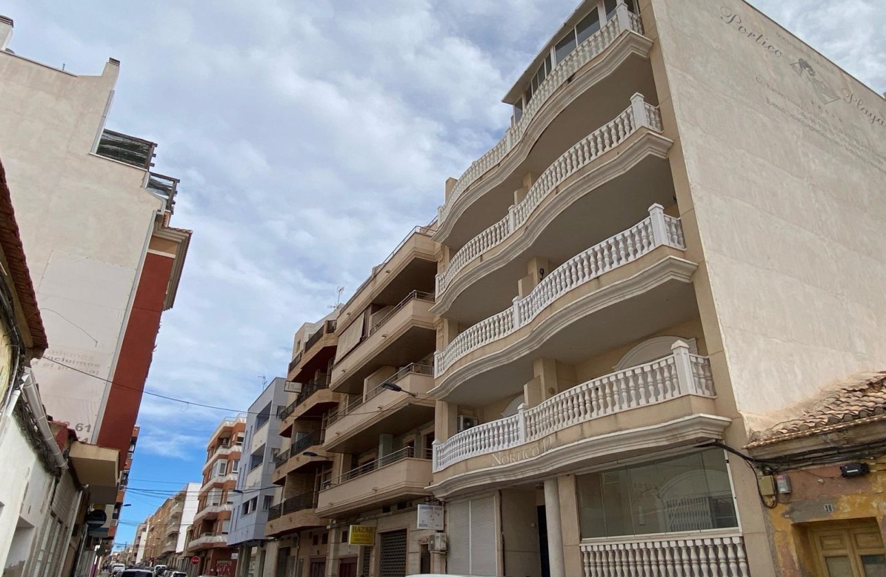 Revente - Appartement -
Torrevieja - Playa del Cura
