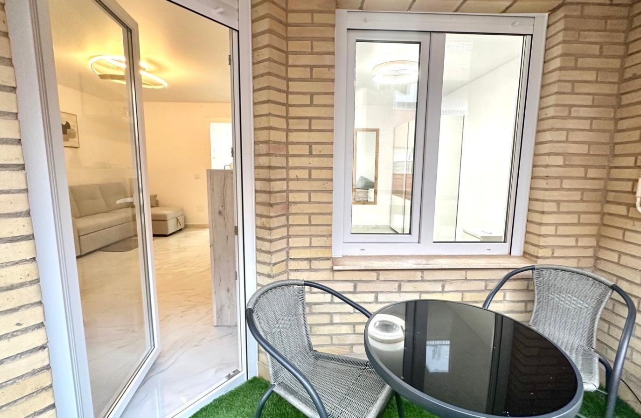 Revente - Appartement -
Torrevieja - Playa del Cura