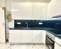 Revente - Appartement -
Torrevieja - Playa del Cura