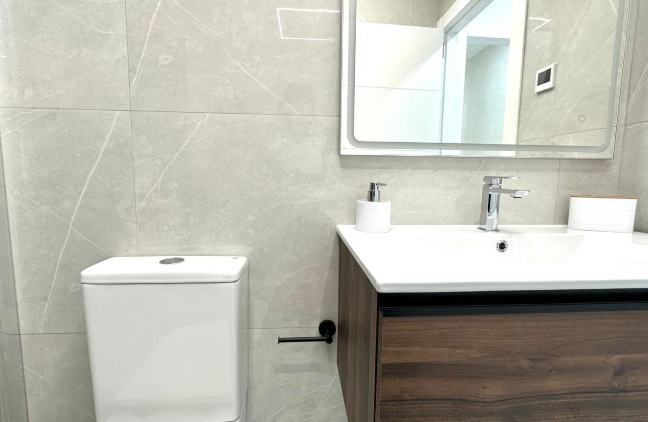 Revente - Appartement -
Torrevieja - Playa del Cura