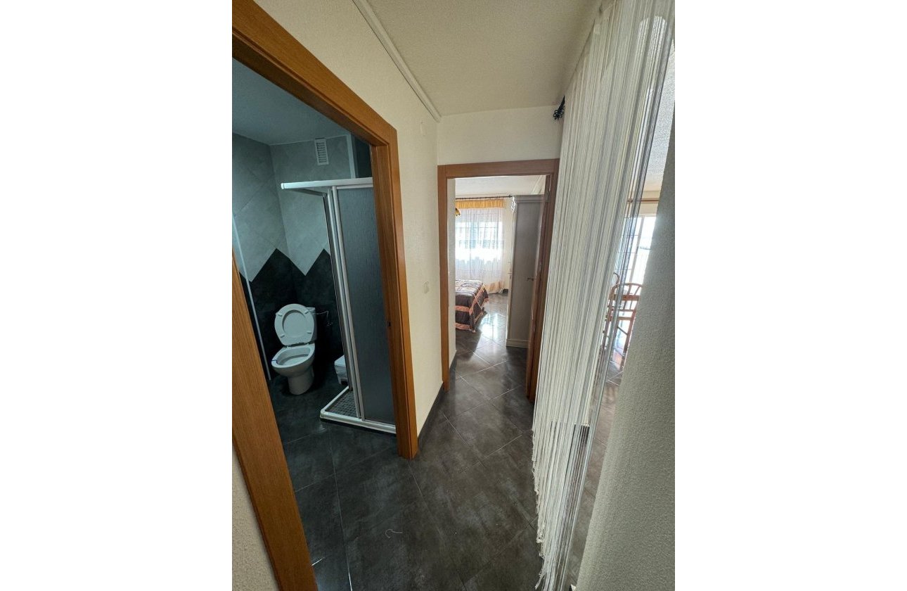 Revente - Appartement -
Torrevieja - Playa del Cura