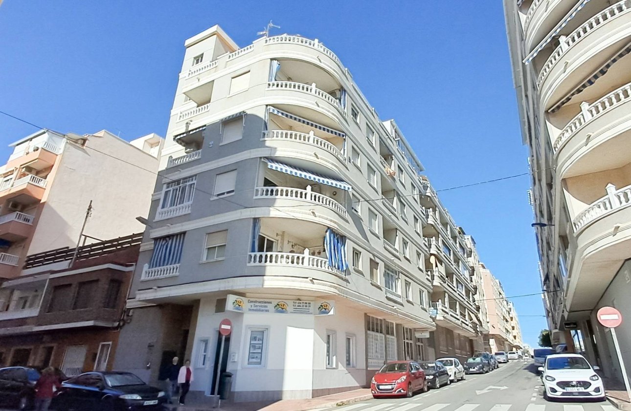 Revente - Appartement -
Torrevieja - Playa del Cura