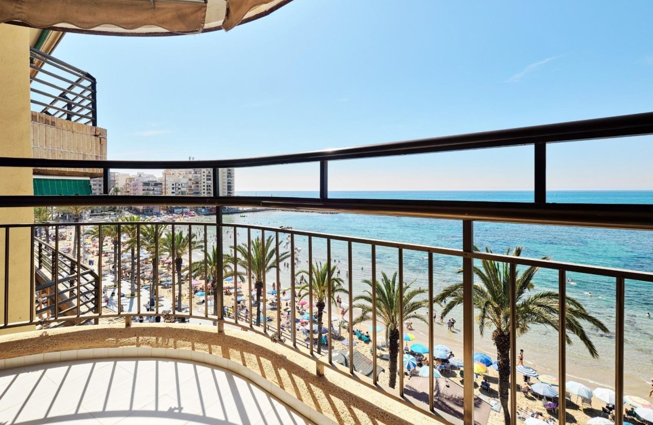 Revente - Appartement -
Torrevieja - Playa del Cura