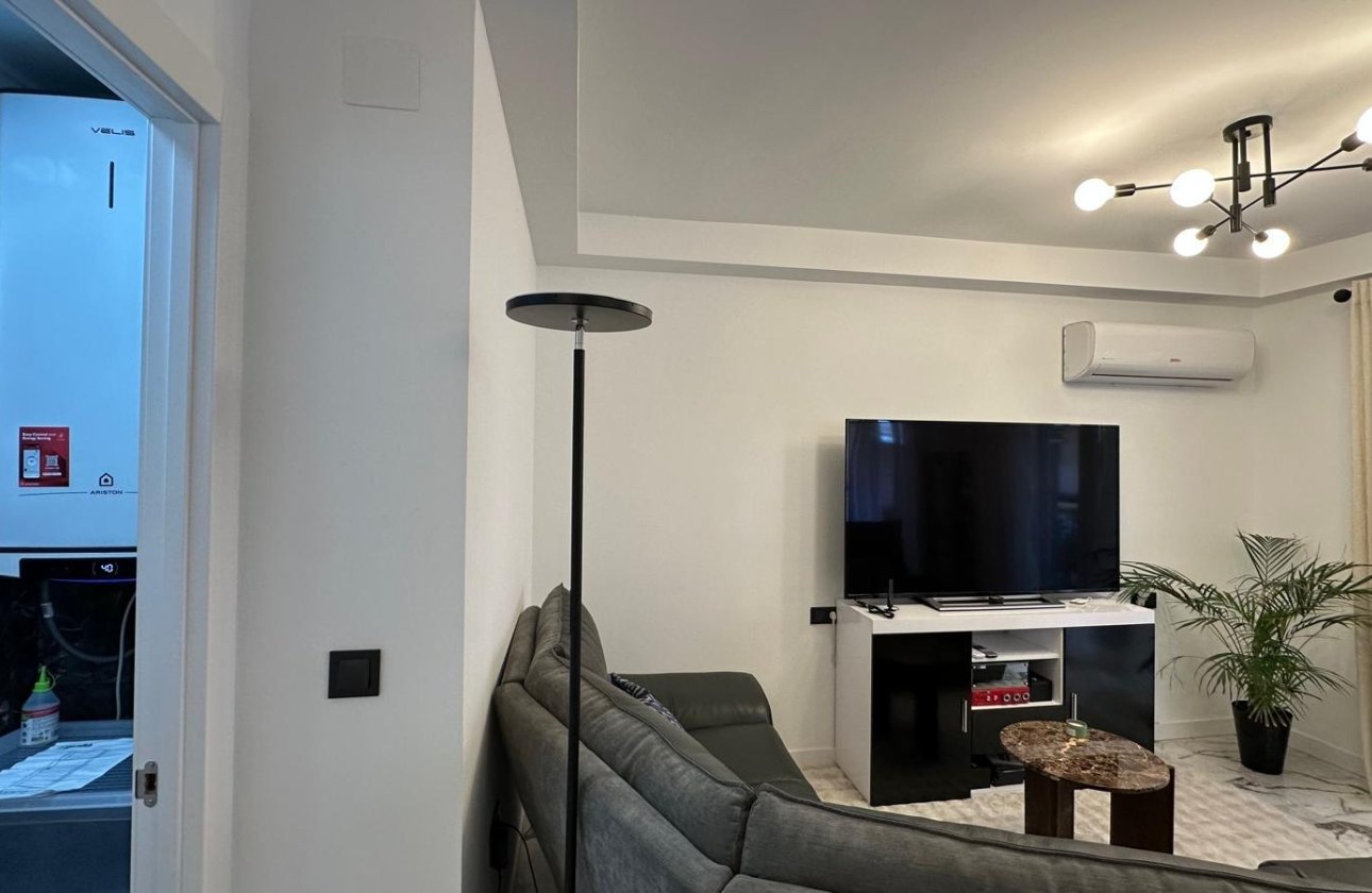 Revente - Appartement -
Torrevieja - Playa del Cura