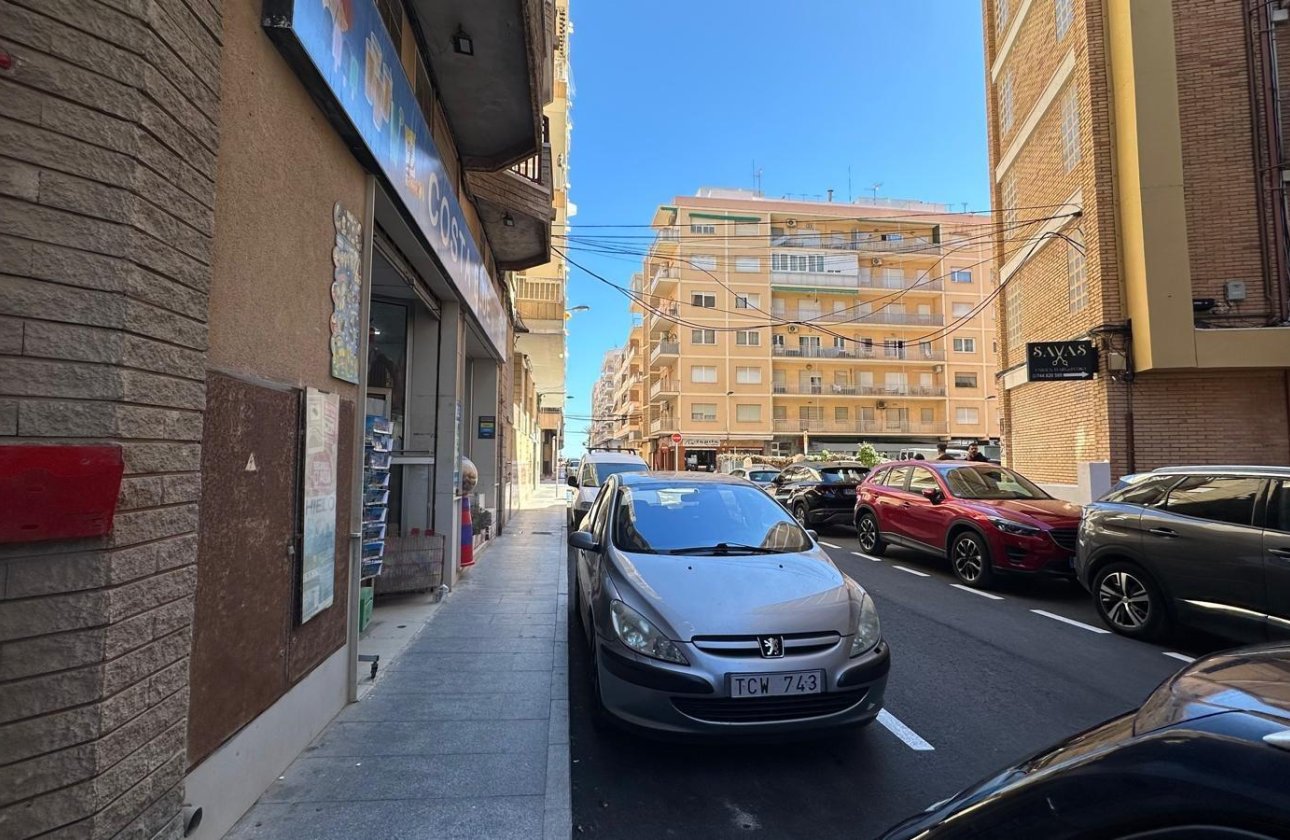 Revente - Appartement -
Torrevieja - Playa del Cura