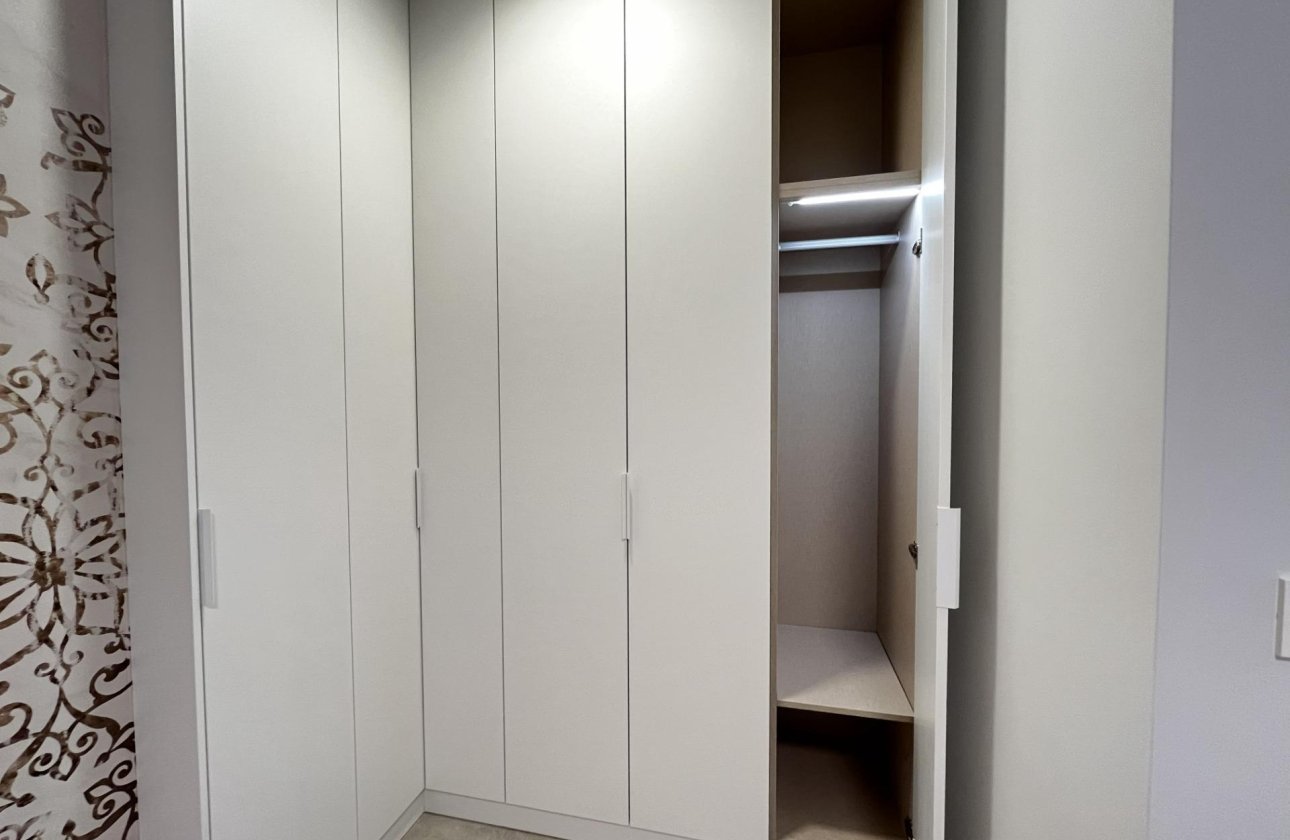 Revente - Appartement -
Torrevieja - Playa del Cura