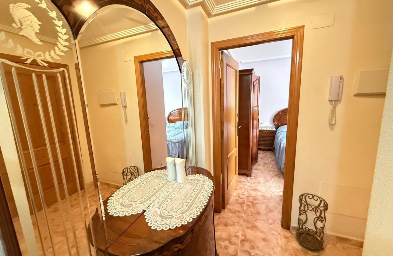 Revente - Appartement -
Torrevieja - Playa del Cura