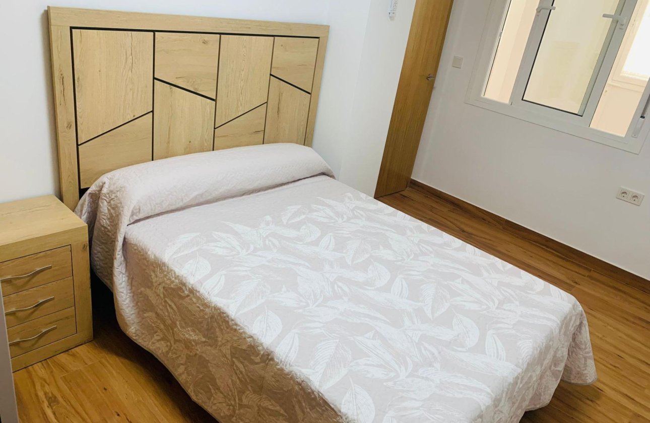 Revente - Appartement -
Torrevieja - Playa del Cura