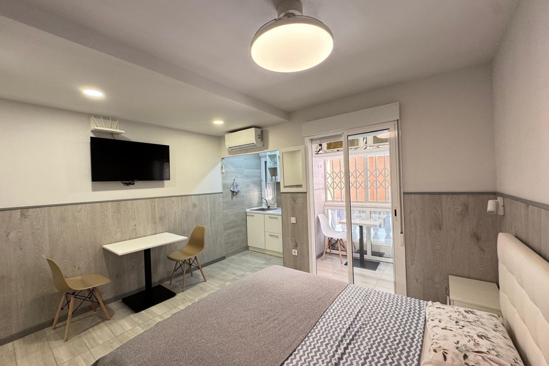 Revente - Appartement -
Torrevieja - Playa del Cura