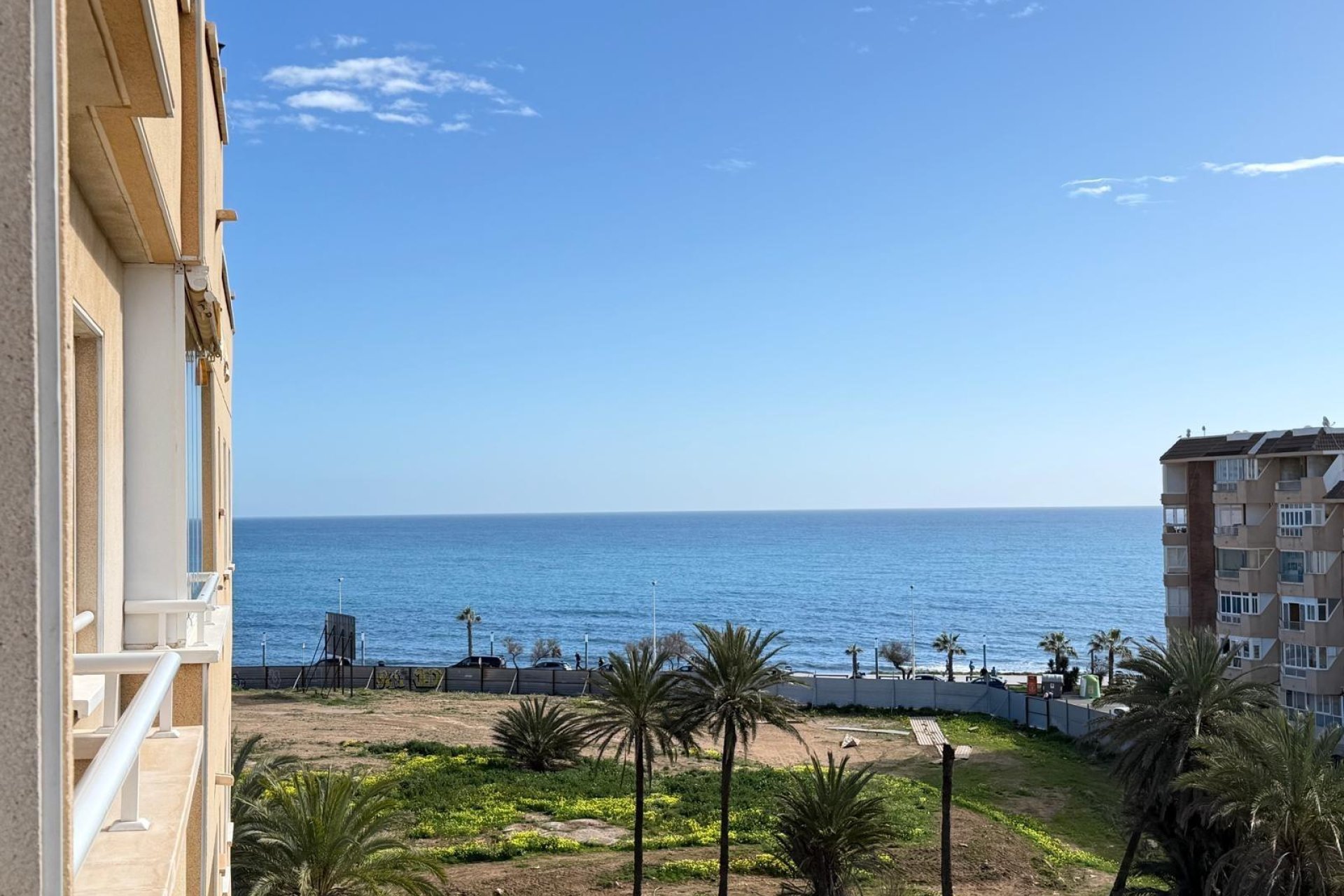 Revente - Appartement -
Torrevieja - Playa del Cura