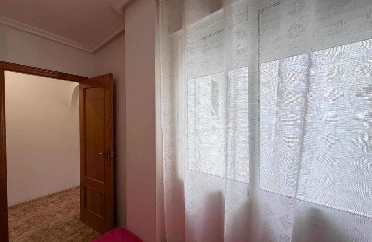 Revente - Appartement -
Torrevieja - Playa del Cura