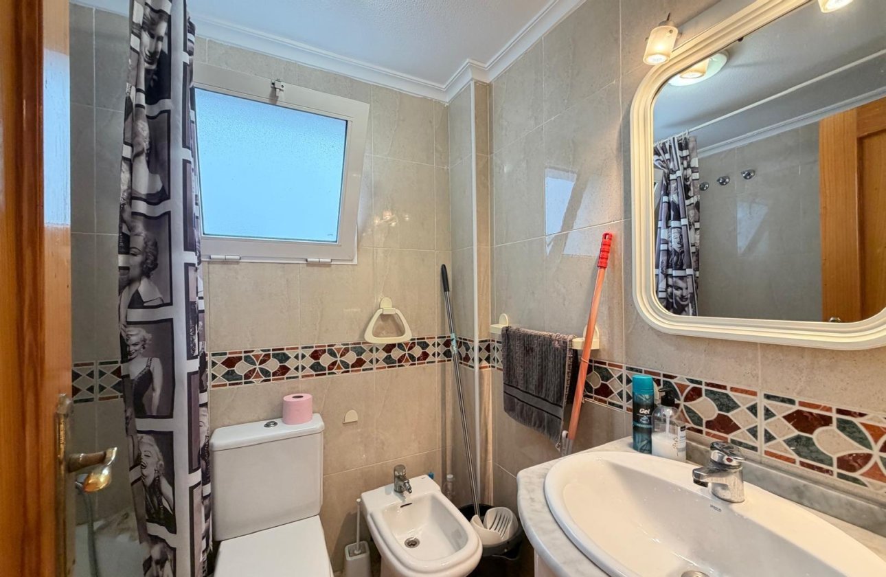 Revente - Appartement -
Torrevieja - Playa del Cura