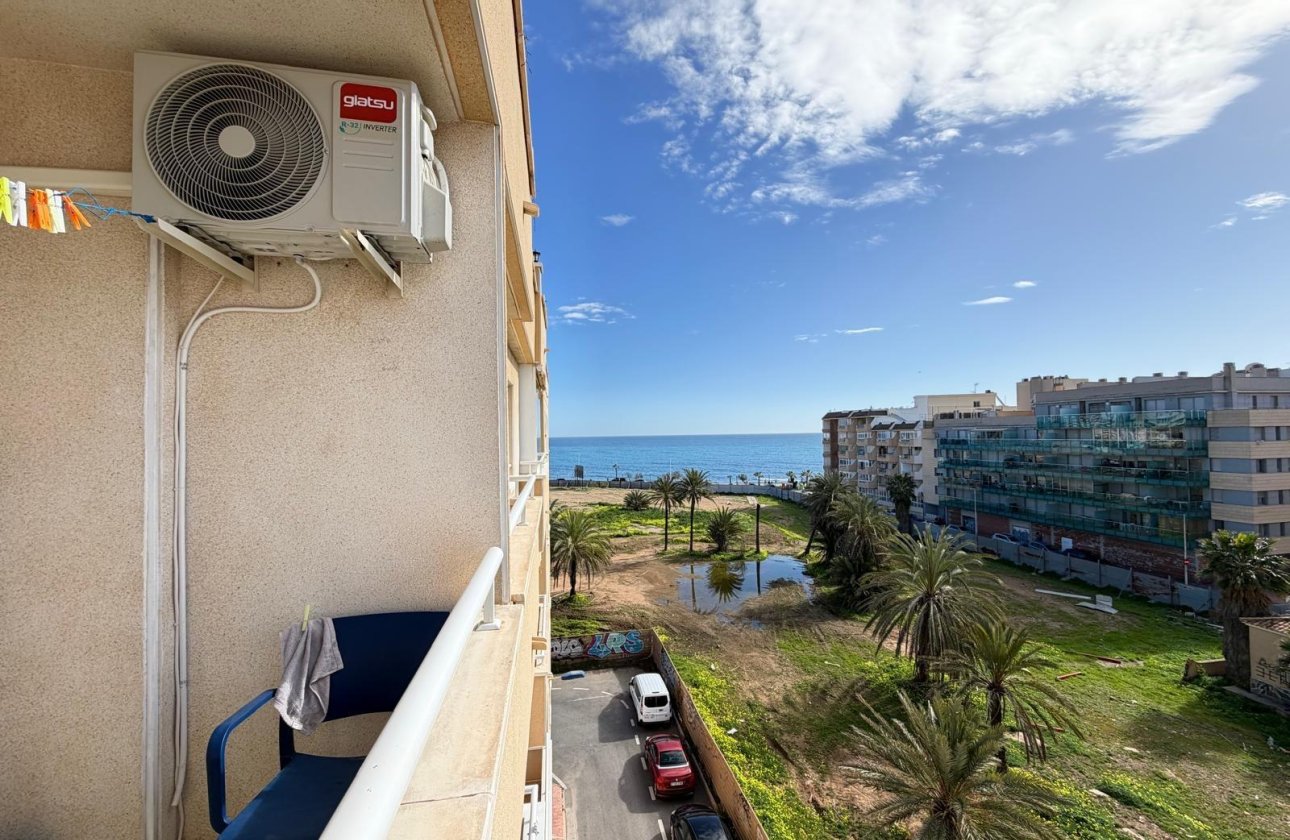 Revente - Appartement -
Torrevieja - Playa del Cura