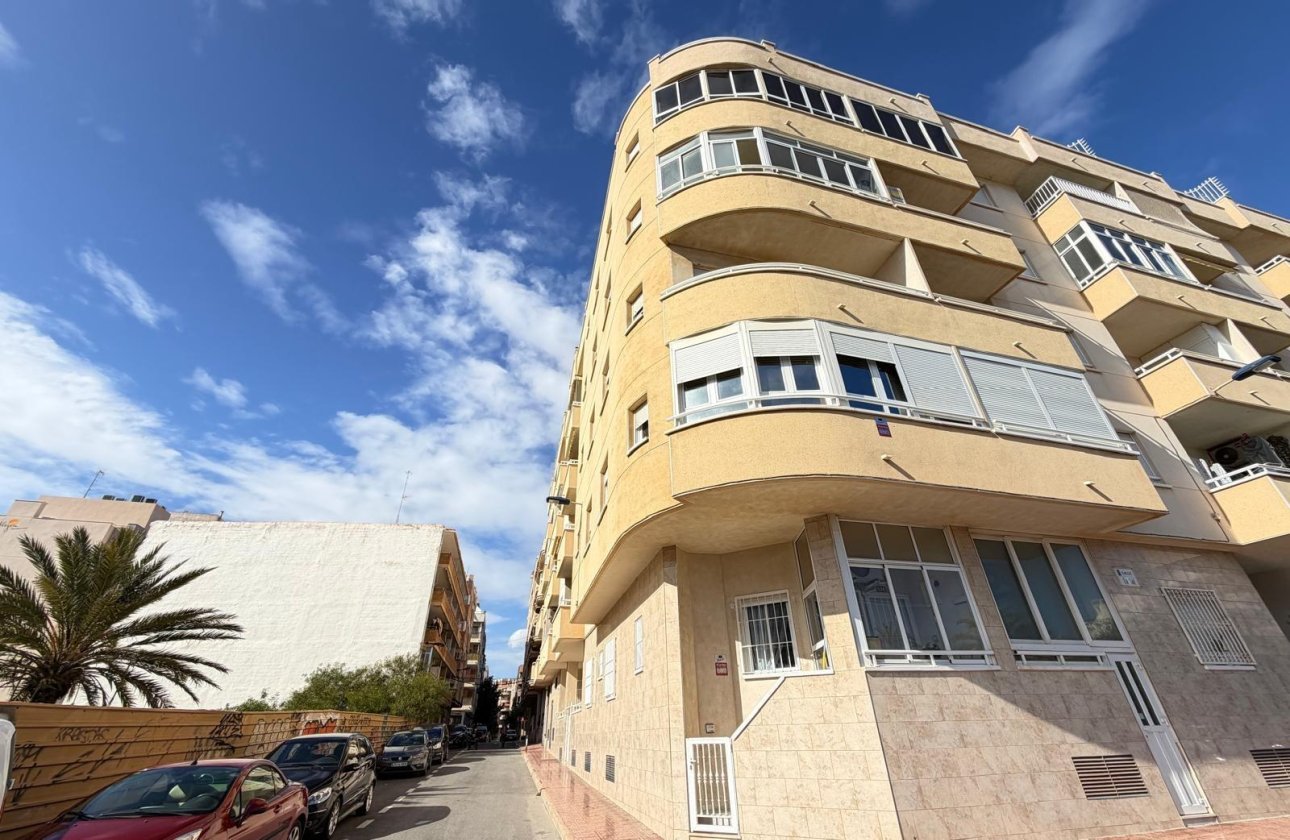 Revente - Appartement -
Torrevieja - Playa del Cura