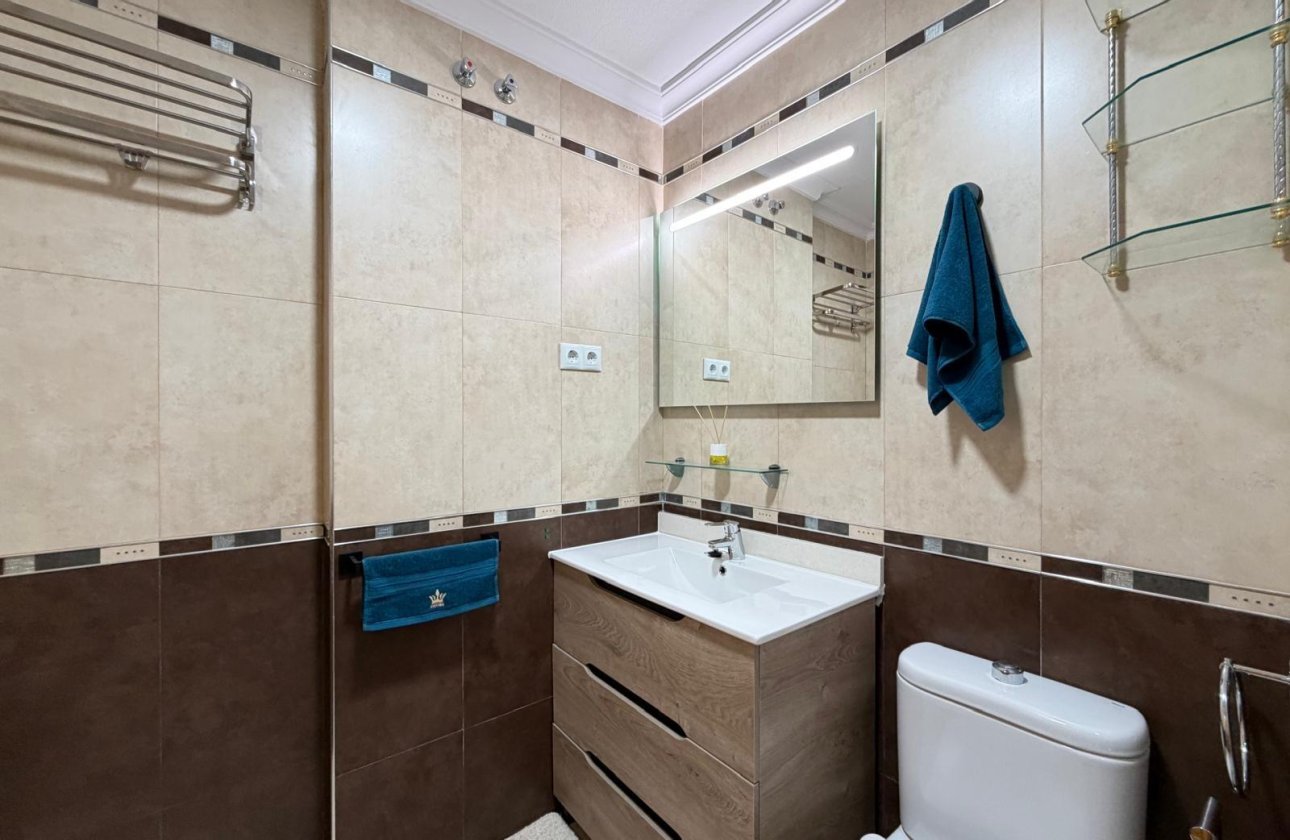 Revente - Appartement -
Torrevieja - Playa del Cura