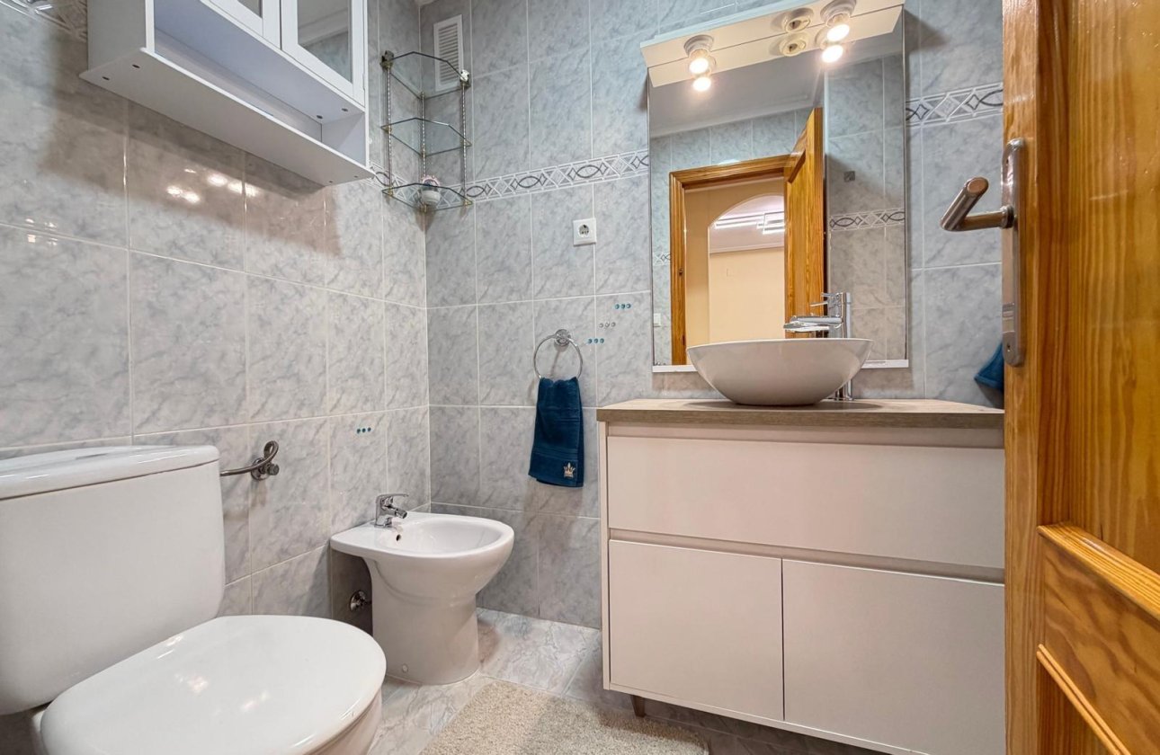 Revente - Appartement -
Torrevieja - Playa del Cura