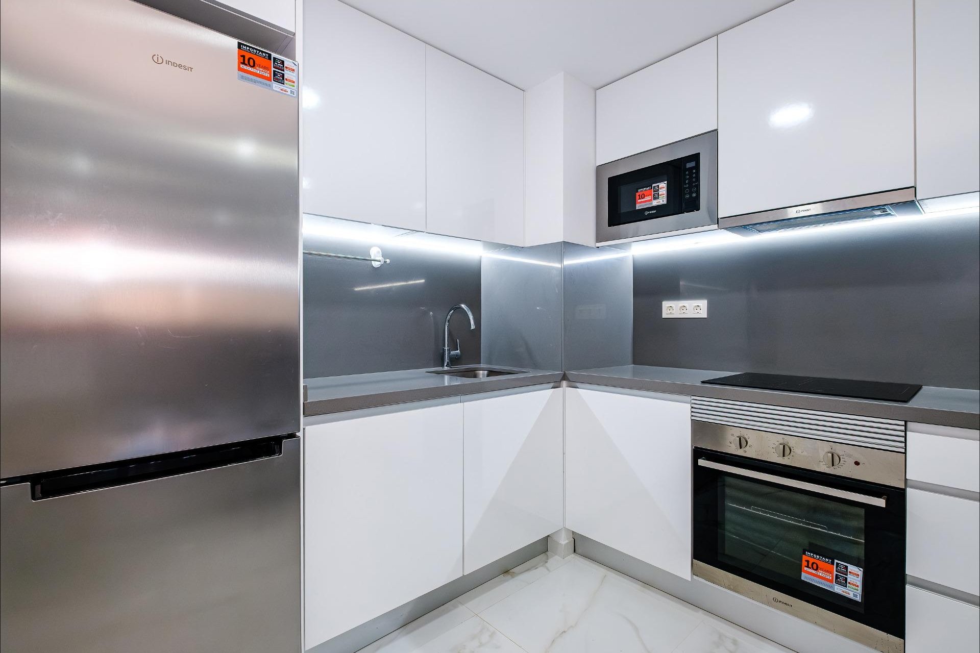 Revente - Appartement -
Torrevieja - Playa del Cura