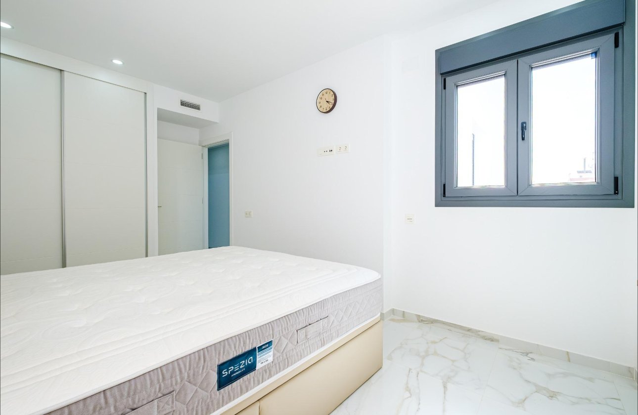Revente - Appartement -
Torrevieja - Playa del Cura