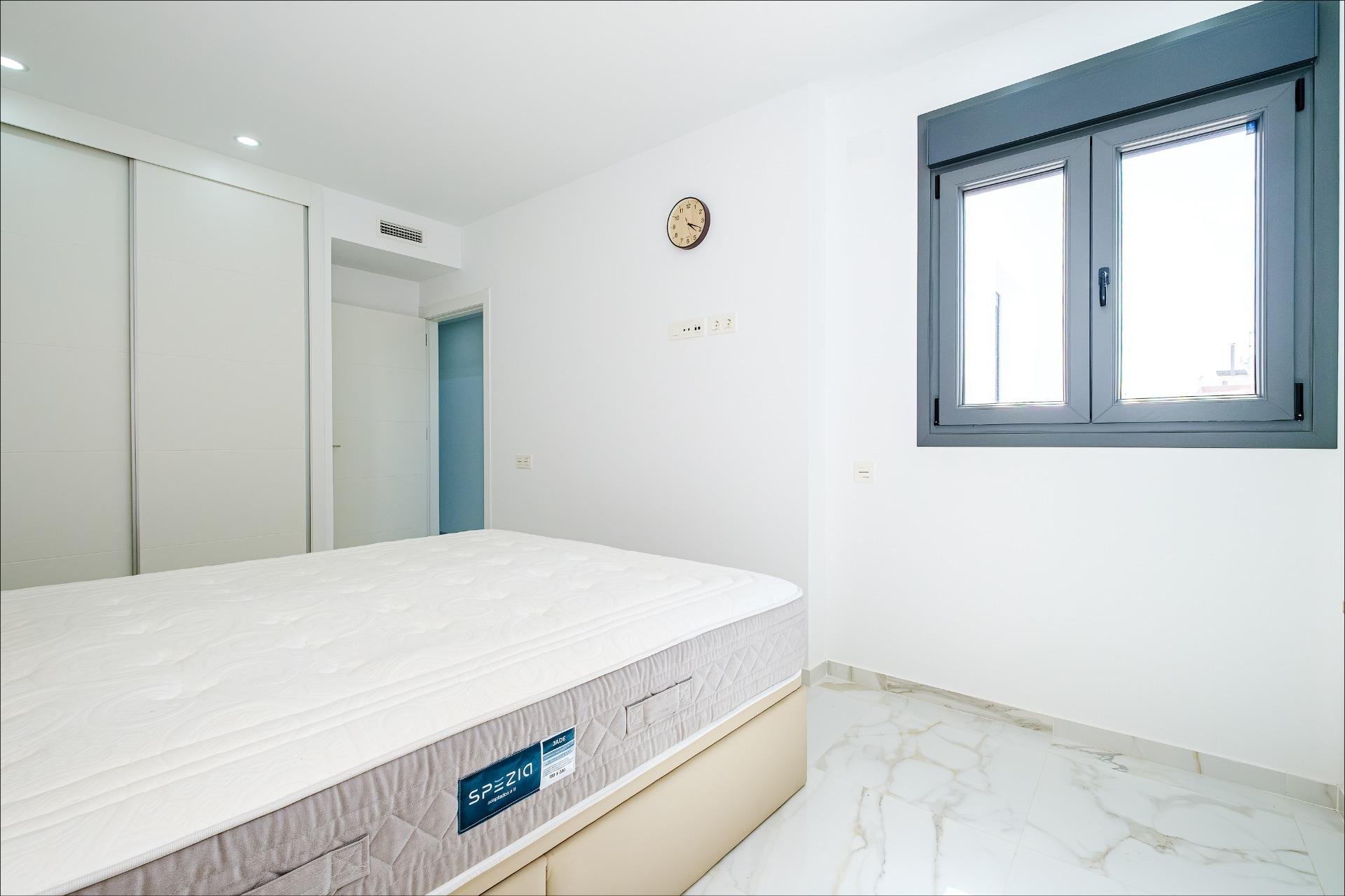 Revente - Appartement -
Torrevieja - Playa del Cura
