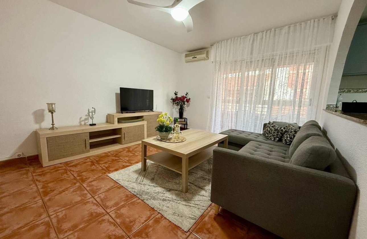 Revente - Appartement -
Torrevieja - Playa del Cura