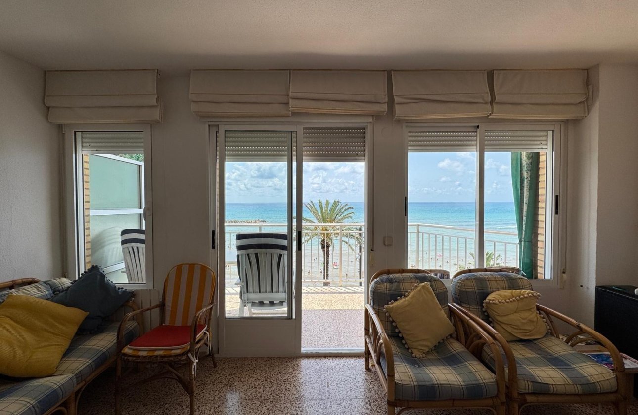 Revente - Appartement -
Torrevieja - Playa del Cura